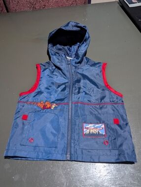 Vintage Tigger 100% Polyester Zipup Vest With Hood Size 12m EUC